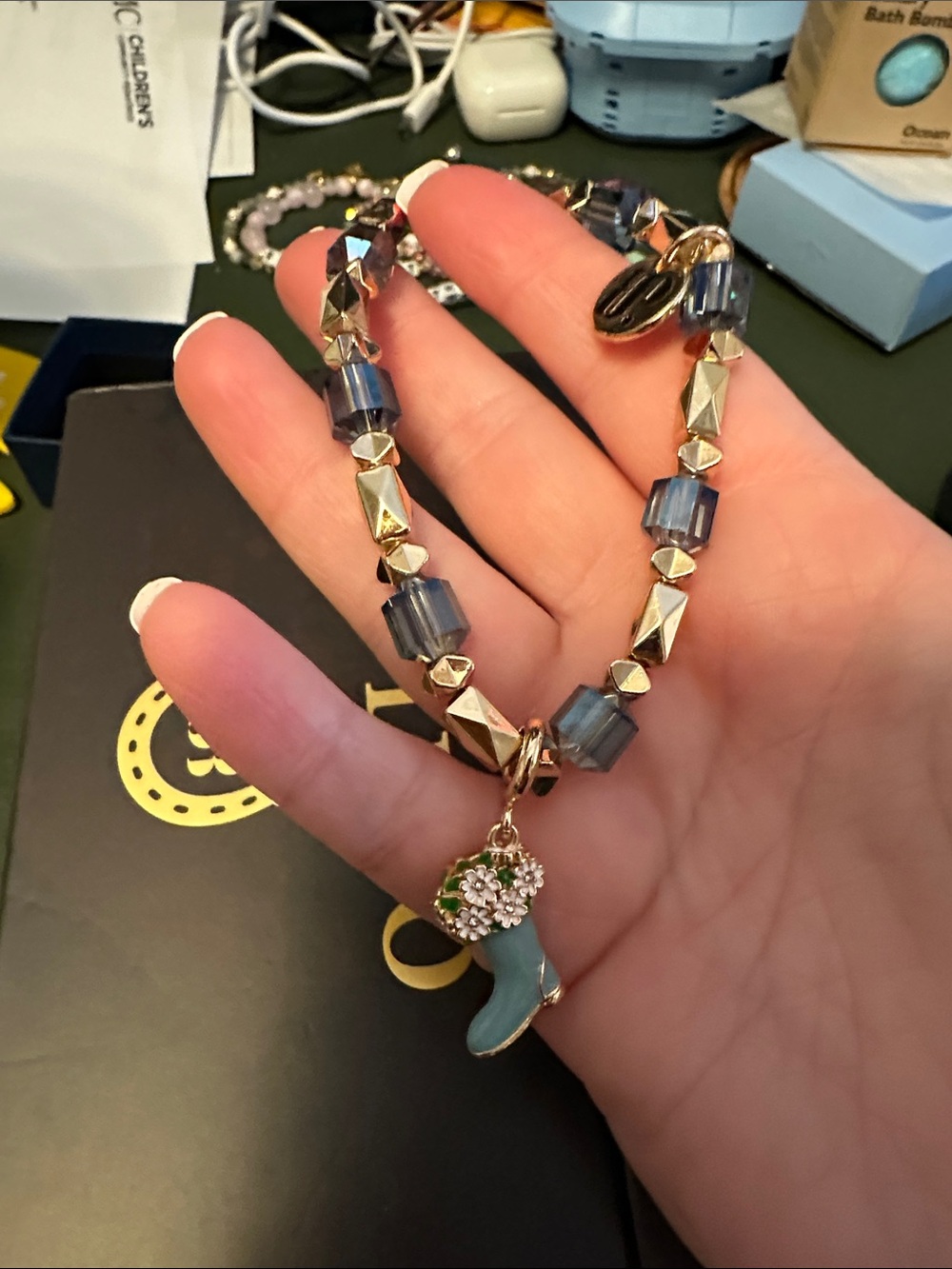 Single bracelet with rain boot removable charm